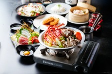 北海道直送のタラバ蟹を豪快に使用した、蟹一心自慢の贅沢鍋コース。