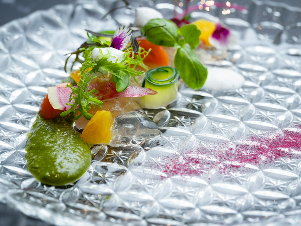 コンセプトは、四季折々の食材で表現したイノベーティブフレンチ