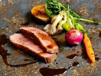 四季折々の食材で表現したイノベーティブフレンチ『ディナーコース』