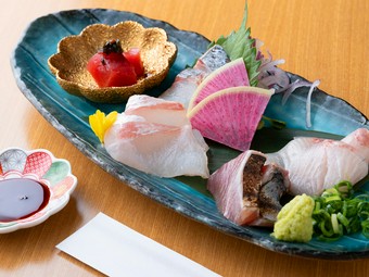 今日の巡り合う旬魚に乾杯『刺身3点盛り』