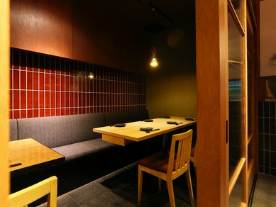 多くの場面に対応するプライベートな個室空間は7〜10名対応可