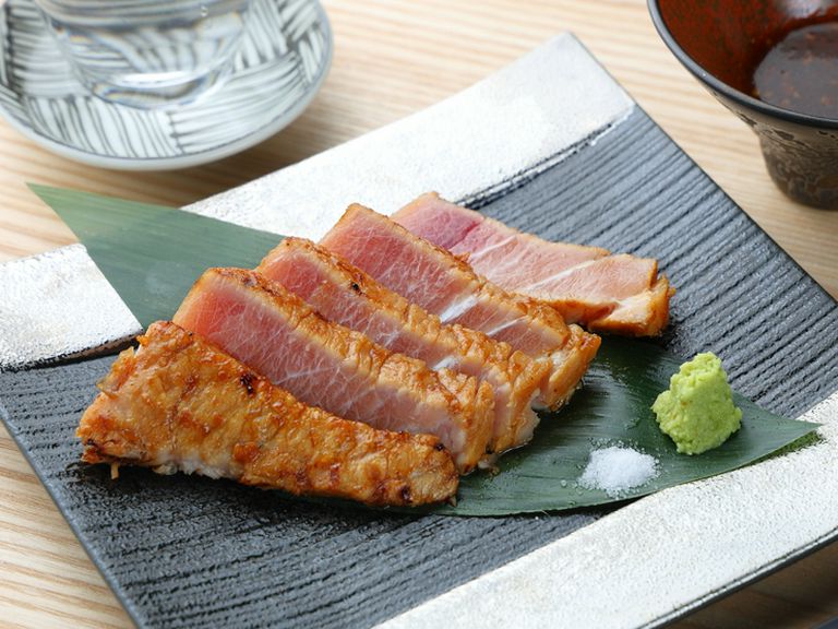 鮪大トロを贅沢に『鮪シャトロブリアンの焼きとと〜焼肉仕立て〜』