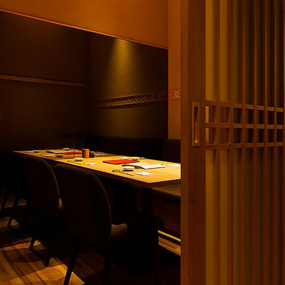 掘りごたつ・テーブル個室完備致しております！