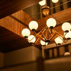 アンティークを基調とした落ち着いた大人の空間 