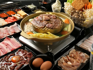 本格タイ料理を食べ放題スタイルで