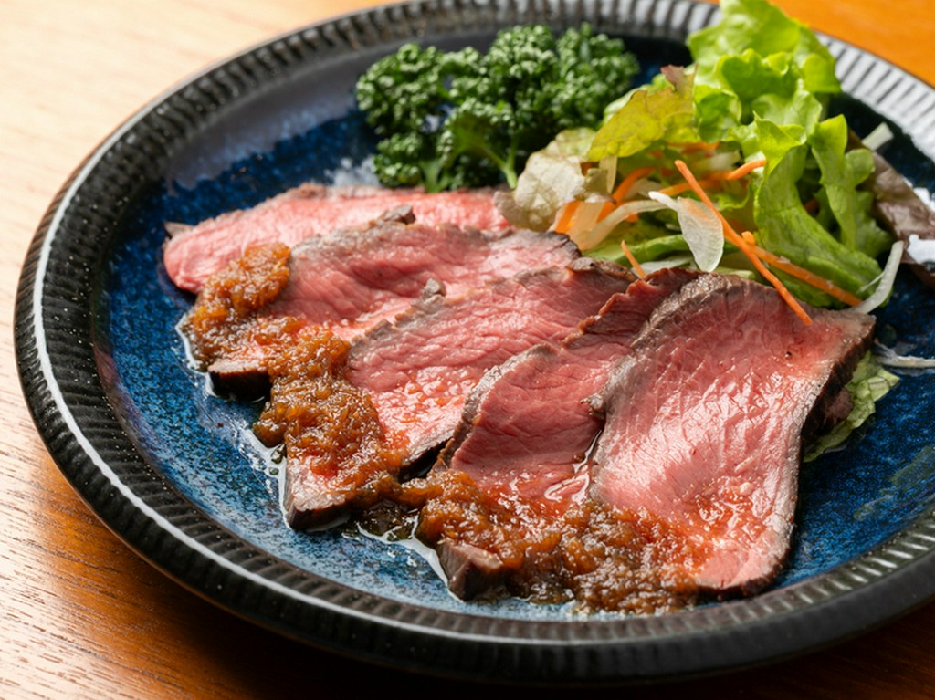 素材の質を活かしたシンプルな逸品『ローストビーフ』