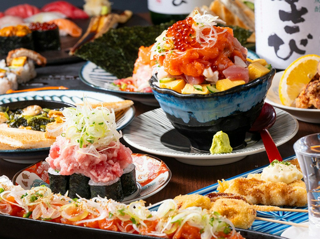 【料理】創作和食やおつまみも充実！中でも海鮮赤富士は必食