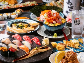 【自慢】鮮魚や職人自慢の「創作つまみ」を美酒で。