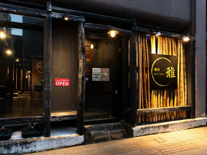 食器・内装にこだわっている