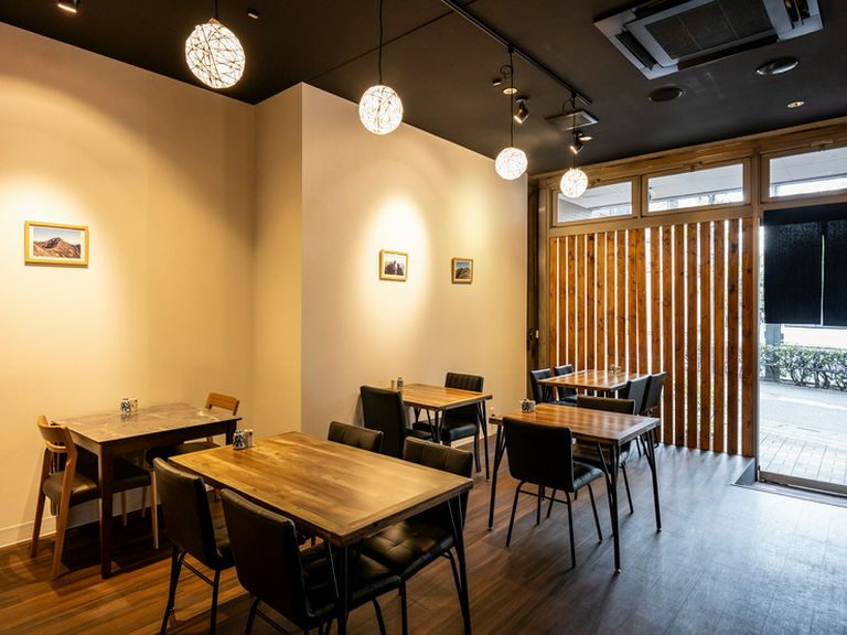 二人で静かに和の滋味を堪能できる環境が整う