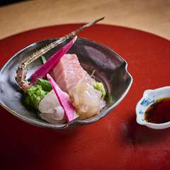 特別な一日を華やかに彩る、伝統食材で織りなすコース