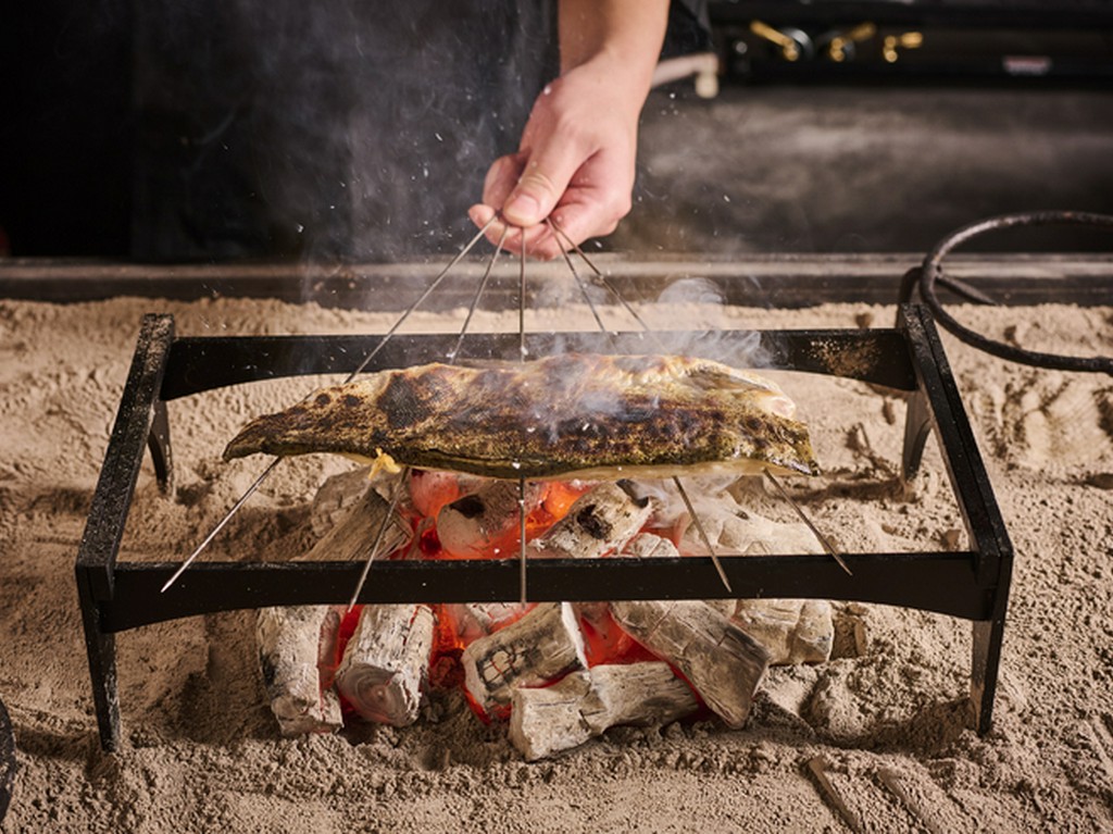 大人な二人のデートには、五感を満たす食体験を