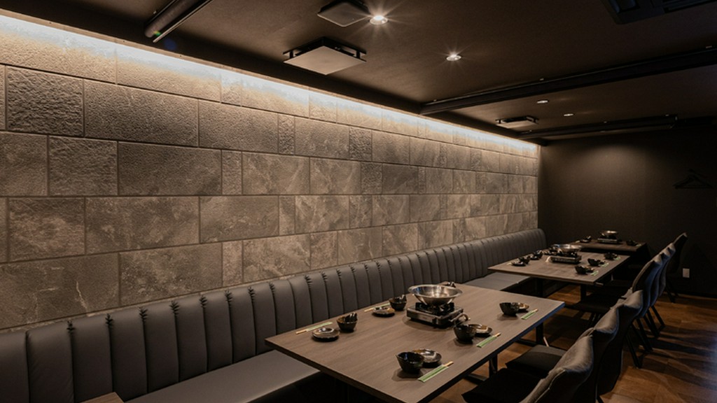 多くのシーンに対応可能なモダン空間