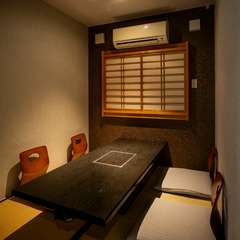 丁寧なもてなしの席にふさわしい雰囲気を生み出す個室