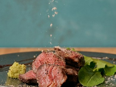 黒毛和牛赤身肉ステーキ