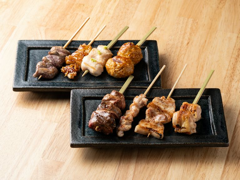 各部位の魅力を引き出す『長州どり焼き鳥』