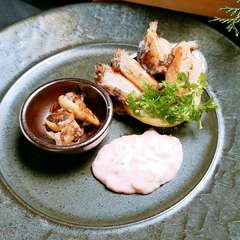 いけすから揚げたての鮮度をそのまま、香ばしいバター焼きで贅沢に『活アワビ』