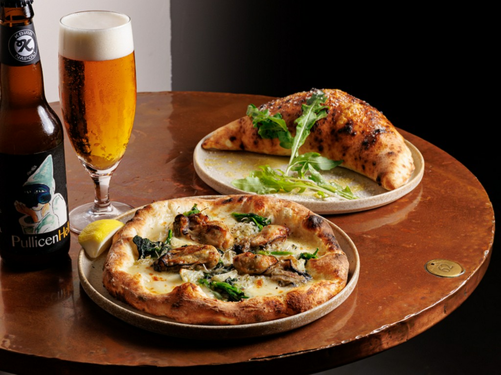 仲間たちと囲む華やかな逸品。女子会利用も最適