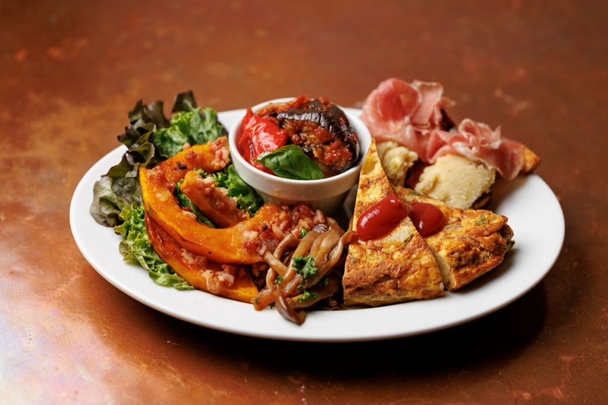 オススメ前菜を食べ比べ『前菜の盛合せ』