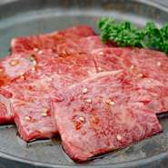 とても柔らかく脂も程良く入っており牛肉本来の旨みを味わえる。