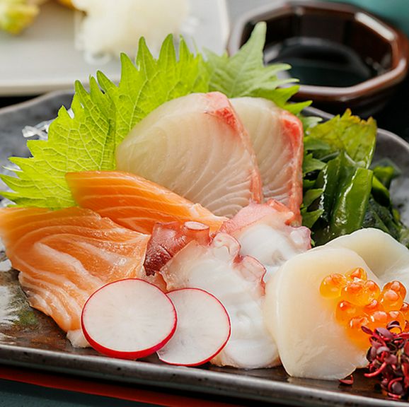 お刺身盛り合わせ