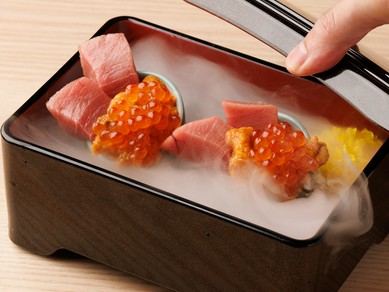 海鮮玉手箱（2人前～ご注文）