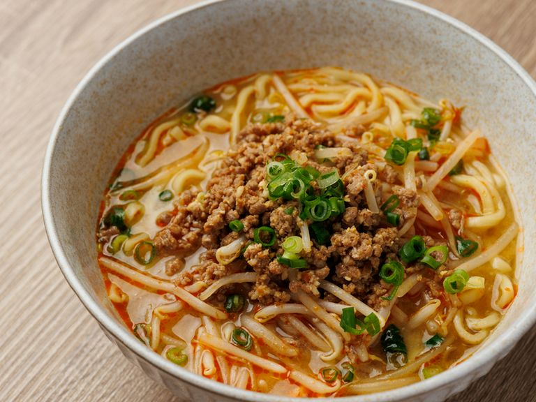 一口ごとに、辛みとコクが程良く絡む『うま辛肉味噌そば』