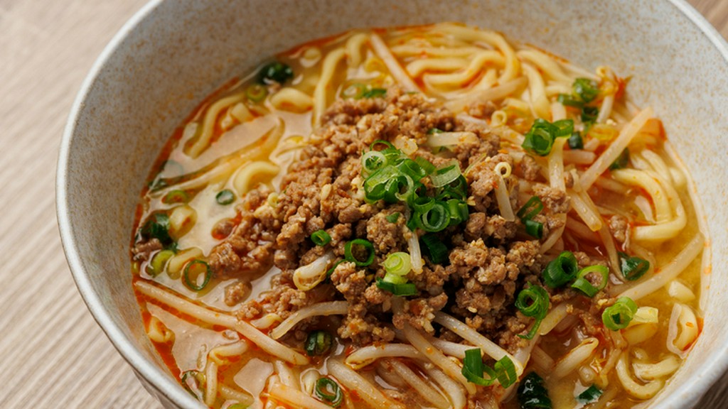 一口ごとに、辛みとコクが程良く絡む『うま辛肉味噌そば』