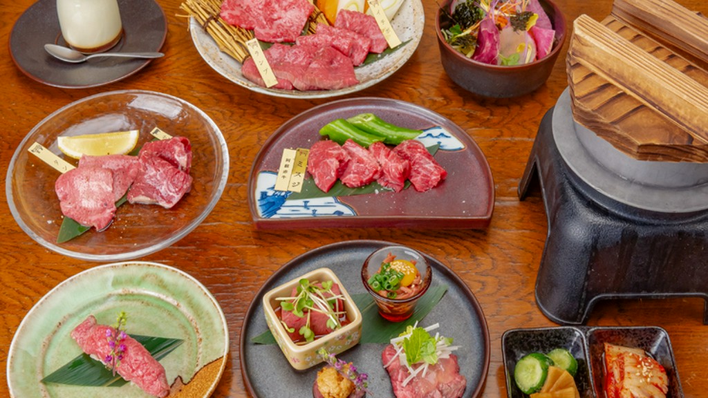道産和牛を中心に、前菜や肉寿司も含めた多彩な肉料理を提供
