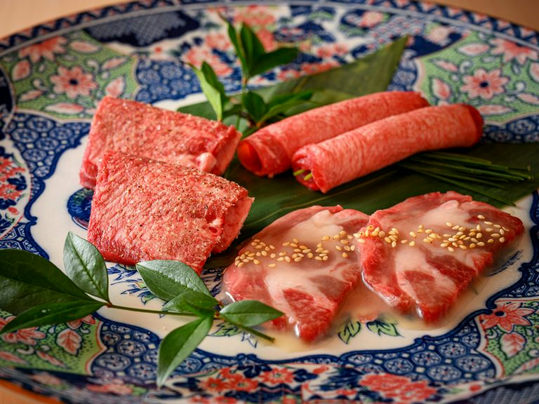 タン盛・ 厳選タン・厳選タンカルビ・タンしゃぶ。王道に新提案