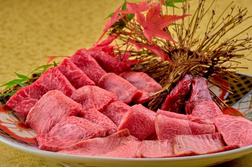 焼肉への絶対的な自信。仕入れのクオリティーを体験あれ