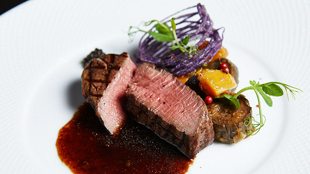 オールラウンドなシーンに向く、三軒茶屋で注目の新感覚フレンチ