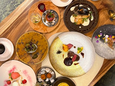 記念日やお祝い事にも人気！メッセージプレートも対応OK