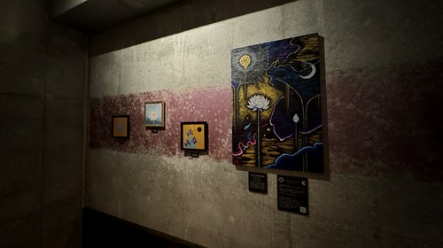 絵画を展示する壁があるなど、アートにもふれられる