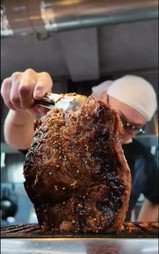 人気・希少な和牛ハラミをこだわりのカットで『名物和牛ハラミ』