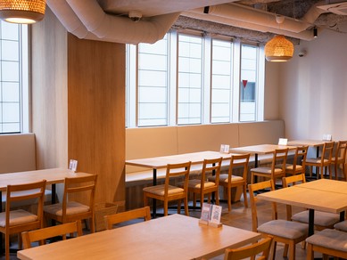 団体・ツアー客にも対応。ダイニングスペースは50〜60名利用可