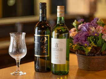 土地の恵みを感じる味わいが、料理に奥行きを添える『中伊豆ワイン白』