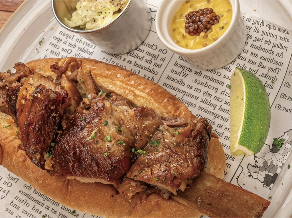 BBC黒豚リブサンド