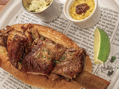 BBC黒豚リブサンド