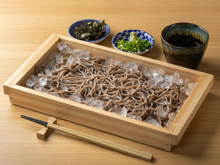 もり蕎麦　別府桜温泉そばつゆと桃太郎のり