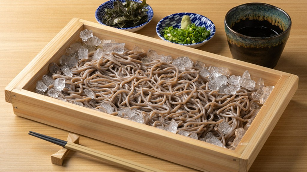 もり蕎麦　別府桜温泉そばつゆと桃太郎のり