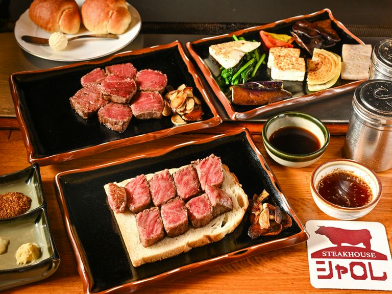 お子様連れも歓迎！家族の歴史に寄り添うステーキレストラン