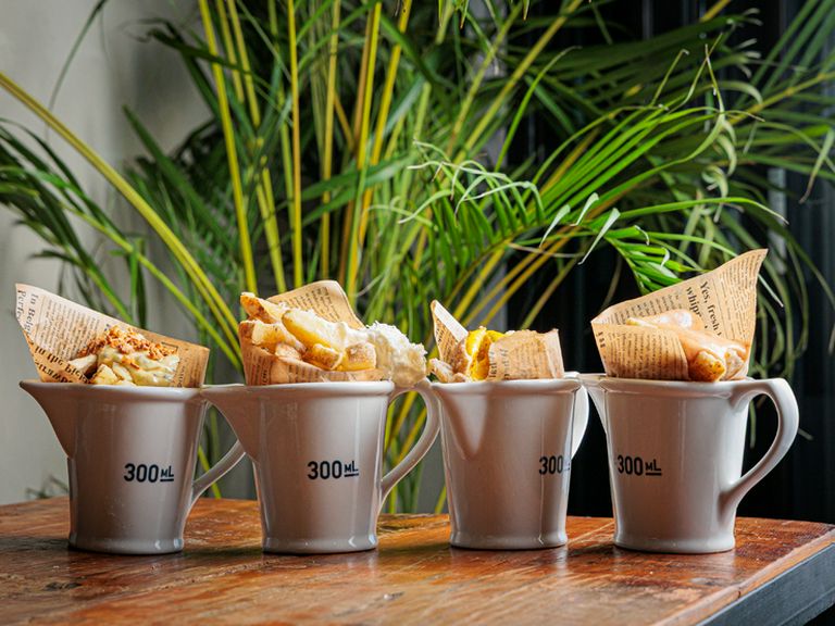 一口食べるとやみつき！人気のポテト『自家製ポテト各種』