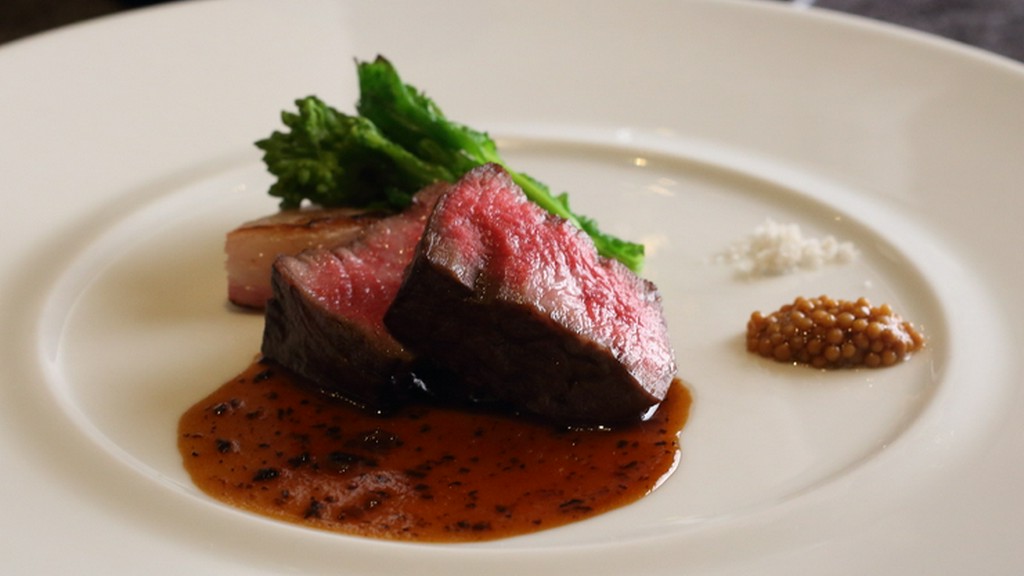 伝統に遊び心を加えた現代的なイタリアンを日本食材を軸に披露　