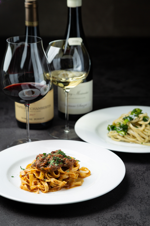 "Degustazione Course" + 3 types of sommelier-recommended wine pairings