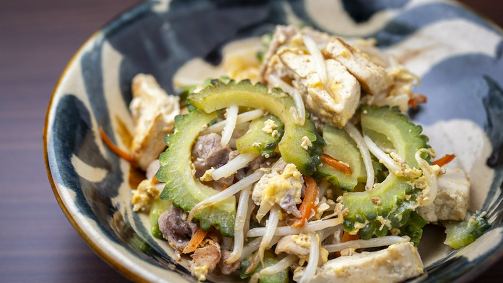 ゴーヤーのほどよい苦みと、島豆腐・豚肉の旨みが絶妙なバランス『ゴーヤーチャンプルー』