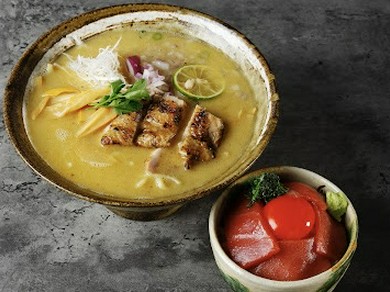 鶏白湯ミニ丼セット