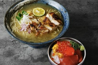 清湯ラーメン 　ミニ丼セット