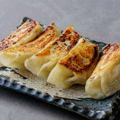 浮世離れの肉汁餃子