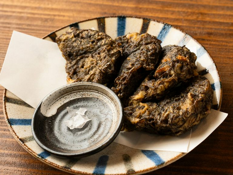 ヤミツキになる食感。人気メニュー『沖縄石垣島もずく天ぷら』